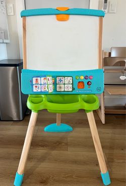 Leap frog interactive white board and blackboard