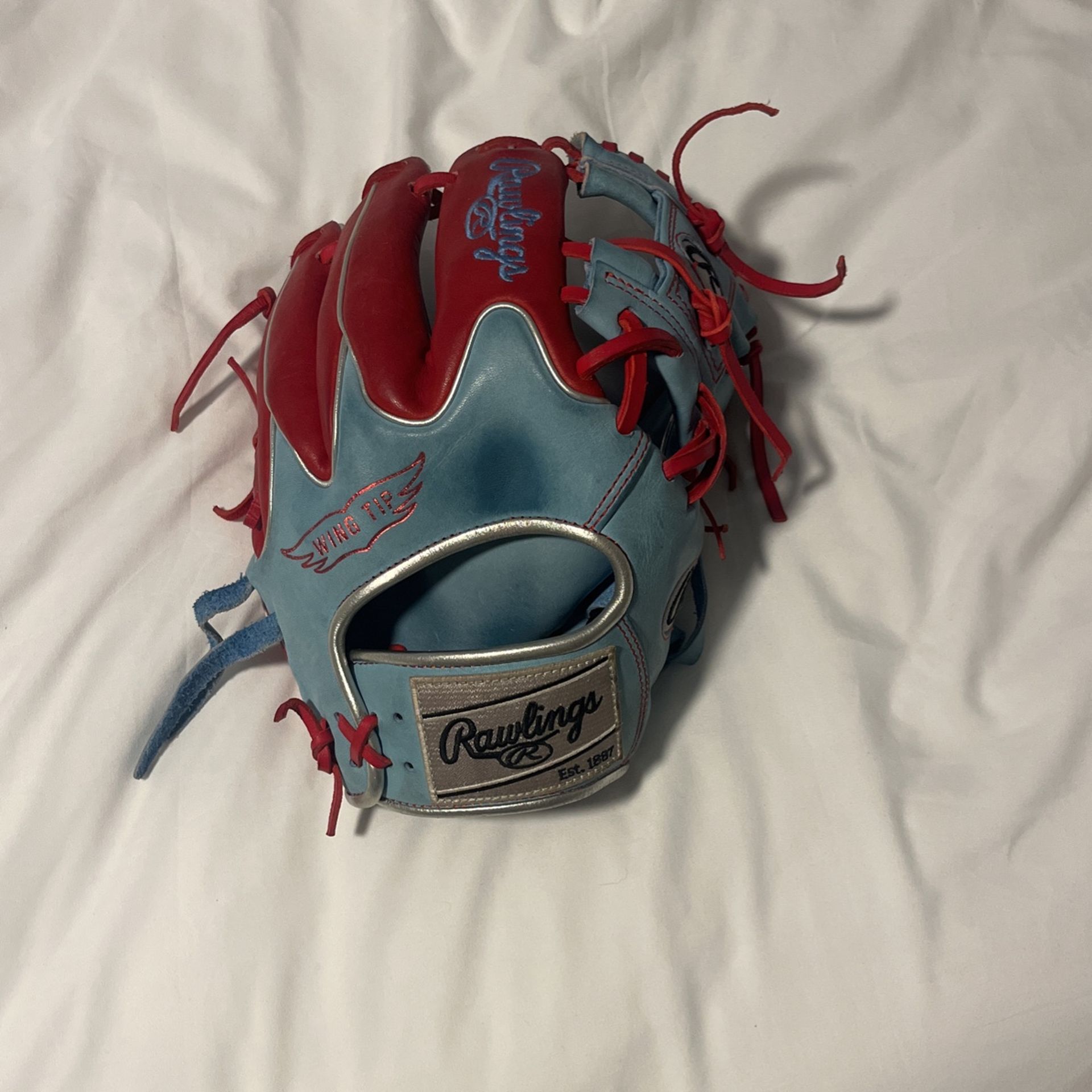 Rawlings Heart of the Hide (Wingtip) 11.5 Infield glove