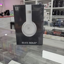 Beats Solo3 On Ear Wireless Bluetooth Headphones Silver