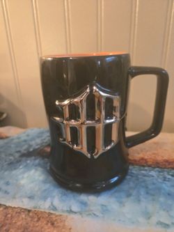 Harley Davidson  black HD 3D 16OZ official HD VTG