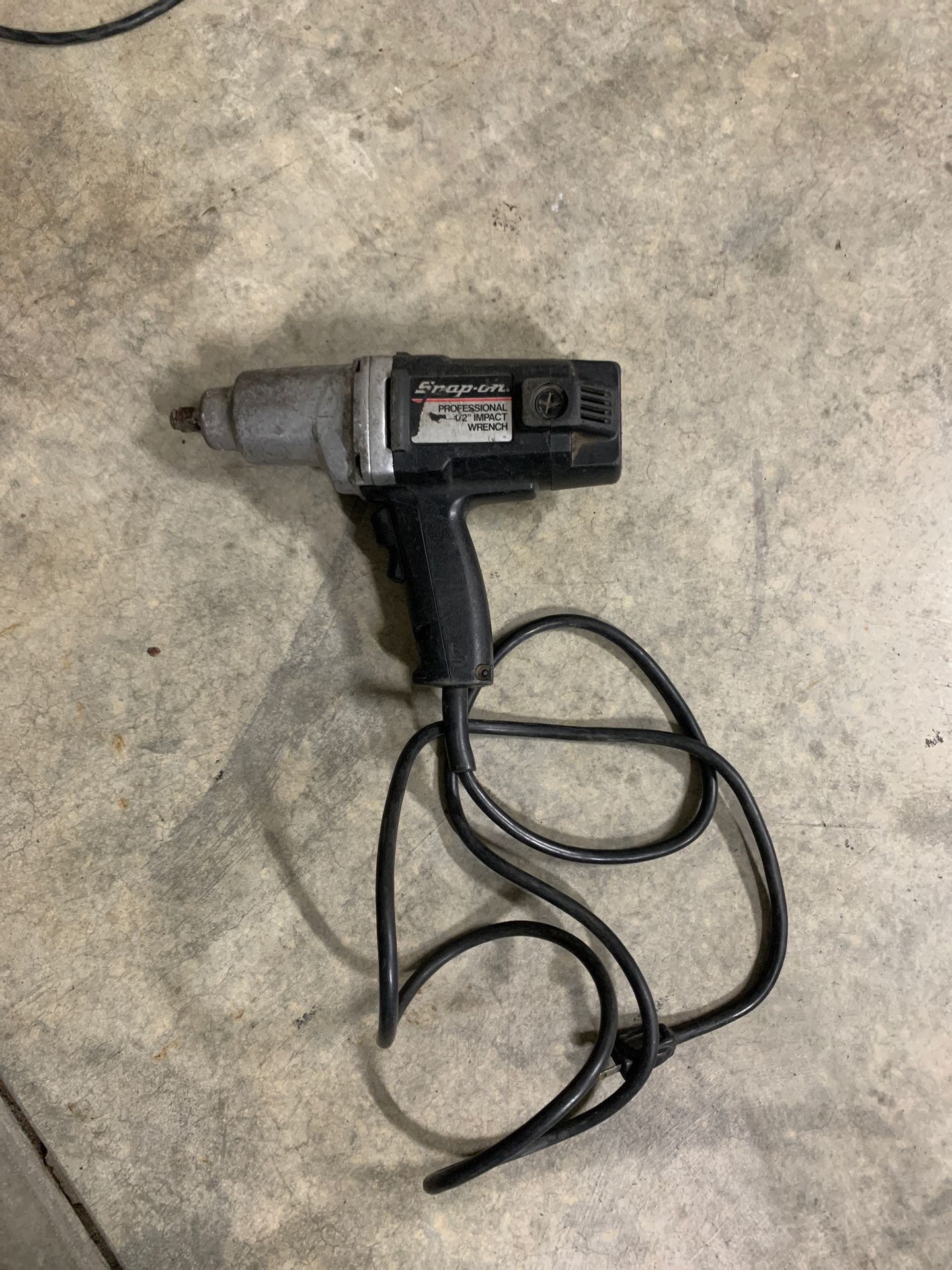 Snap on corded impact