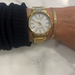 Citizen Gold Watch Like New 