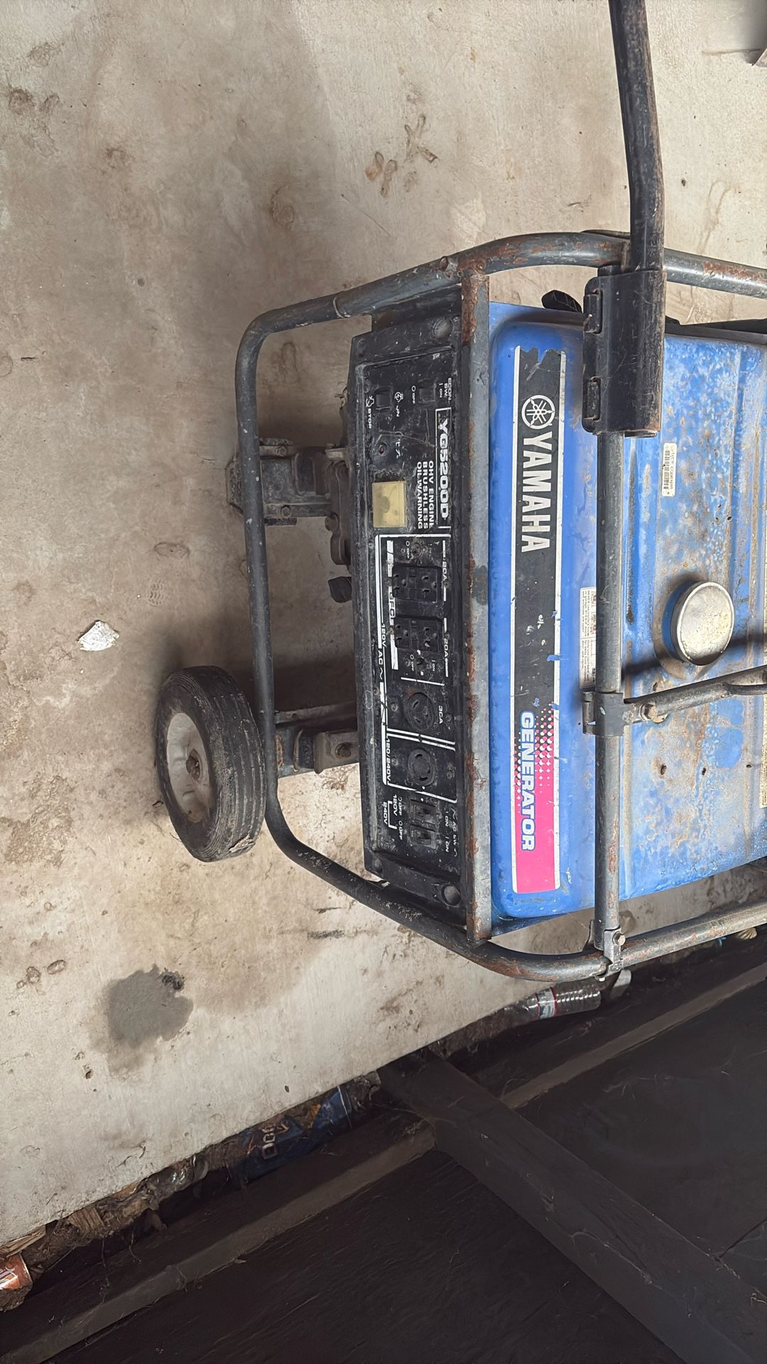 Generador Yamaha  5200
