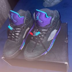Jordan 5s Black Grapes