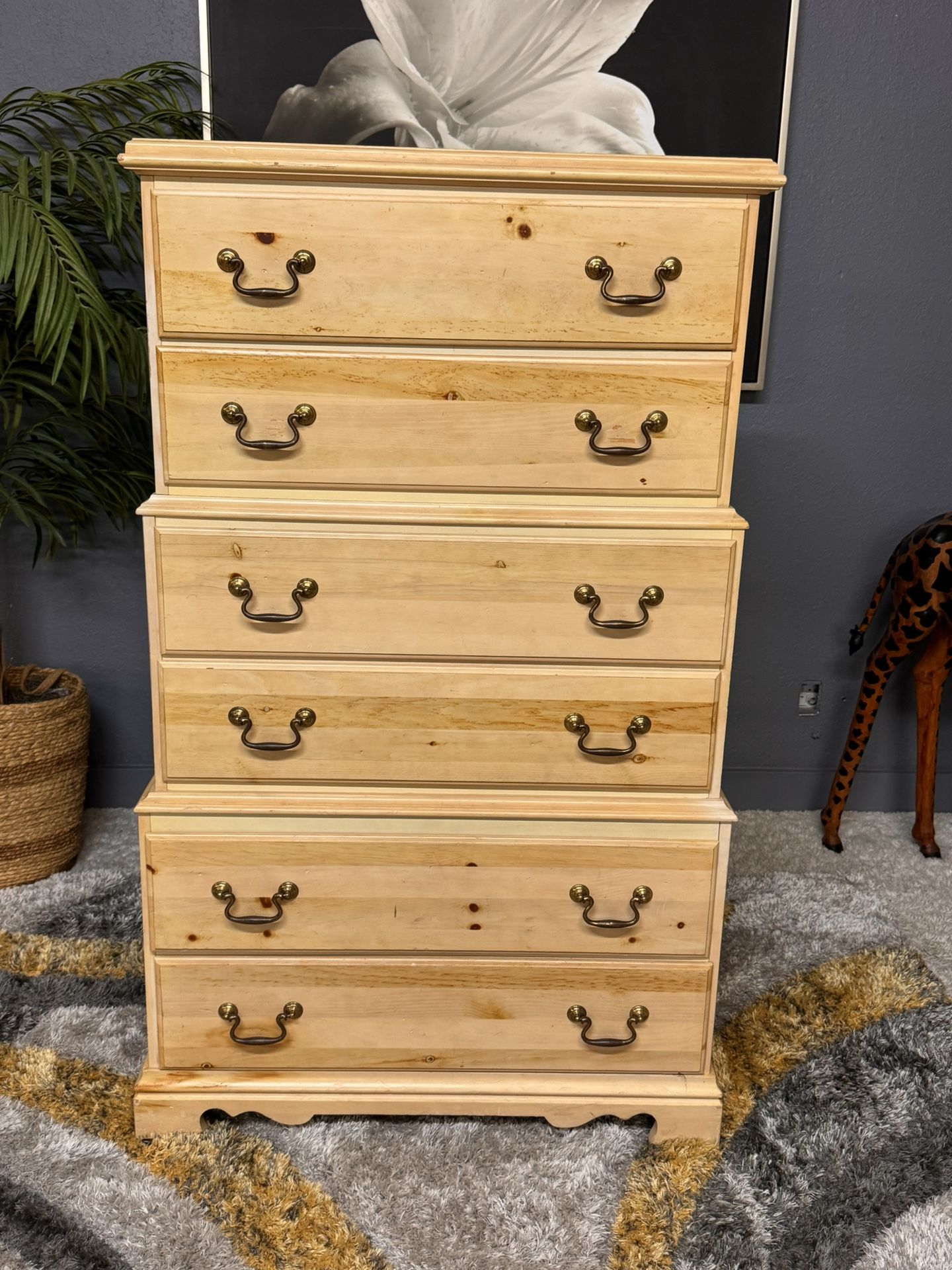 Very Pretty Vintage Bassett Tall Boy Chest Of Drawers Dresser
