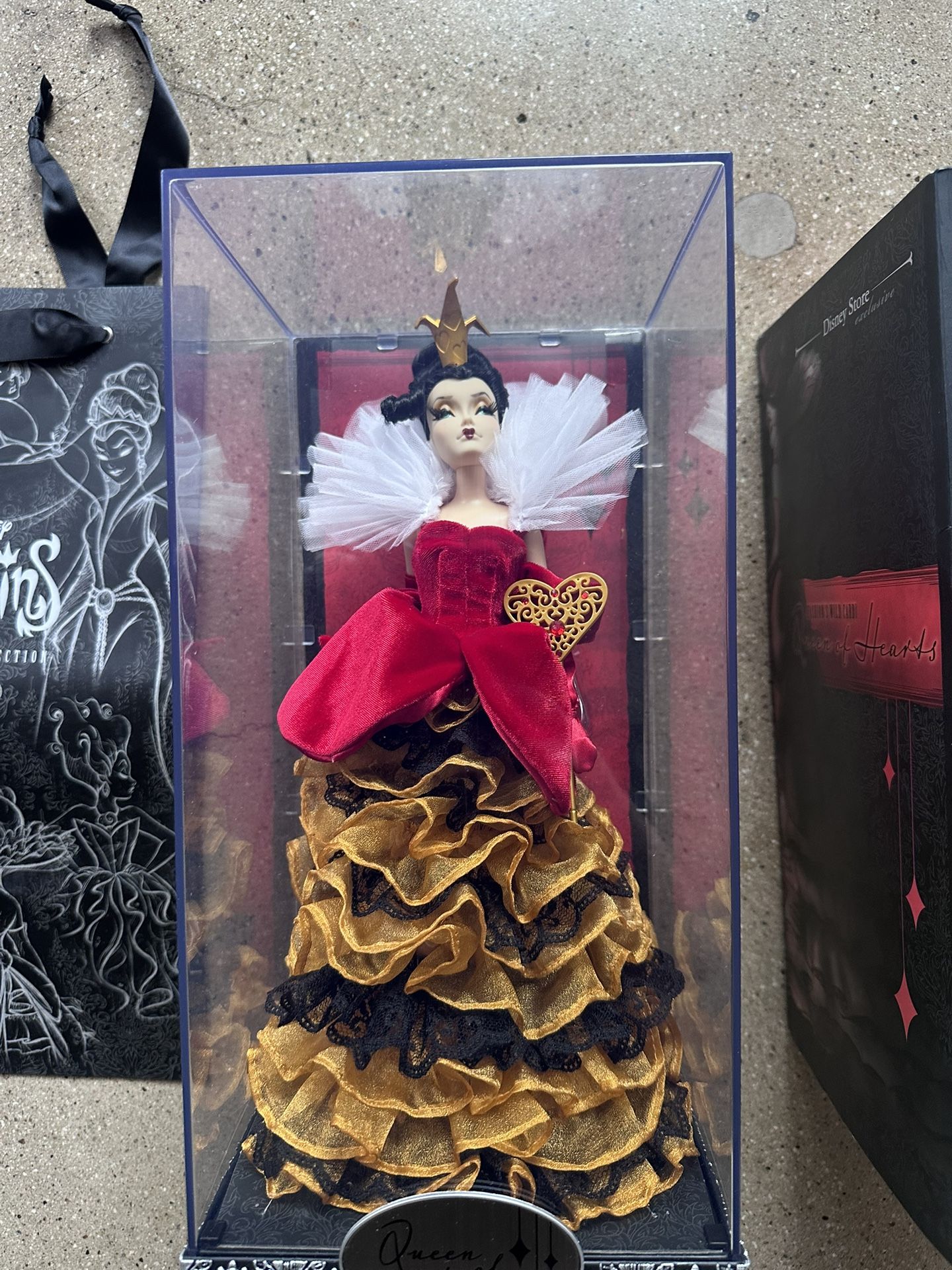 Disney Villains Designer Collection Queen Of Hearts