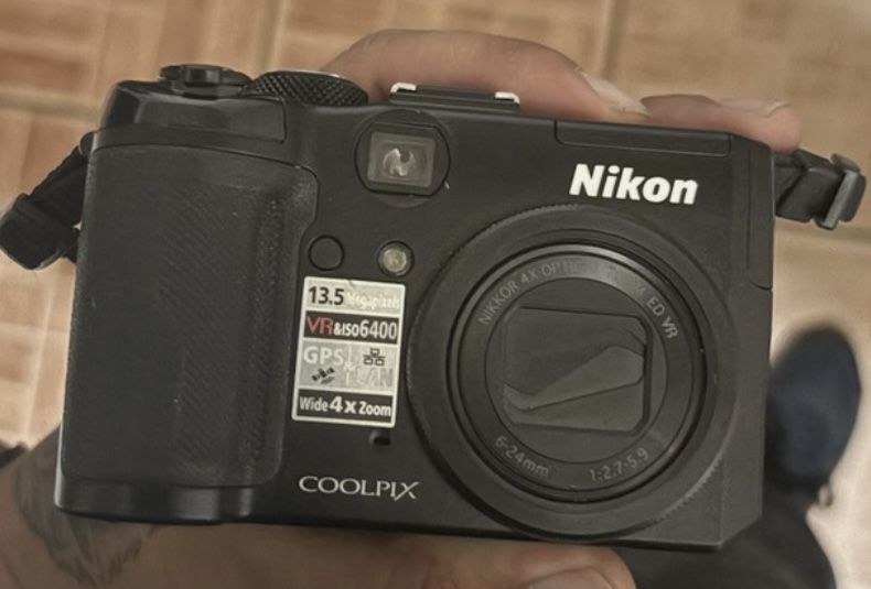 Nikon Coolpix P6000 Compact Digital Camera Nikon