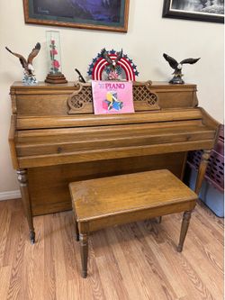 Rudolph Wurlitzer Piano