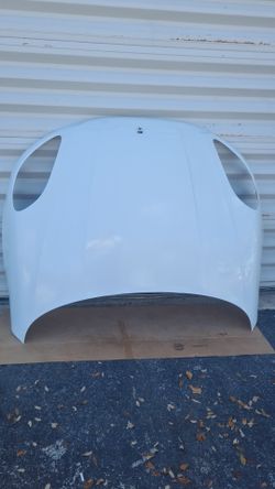 Porsche  Macan 15-24 Hood  Oem