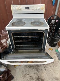 Fridge and stove for sale