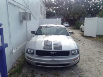 2007 FORD MUSTANG