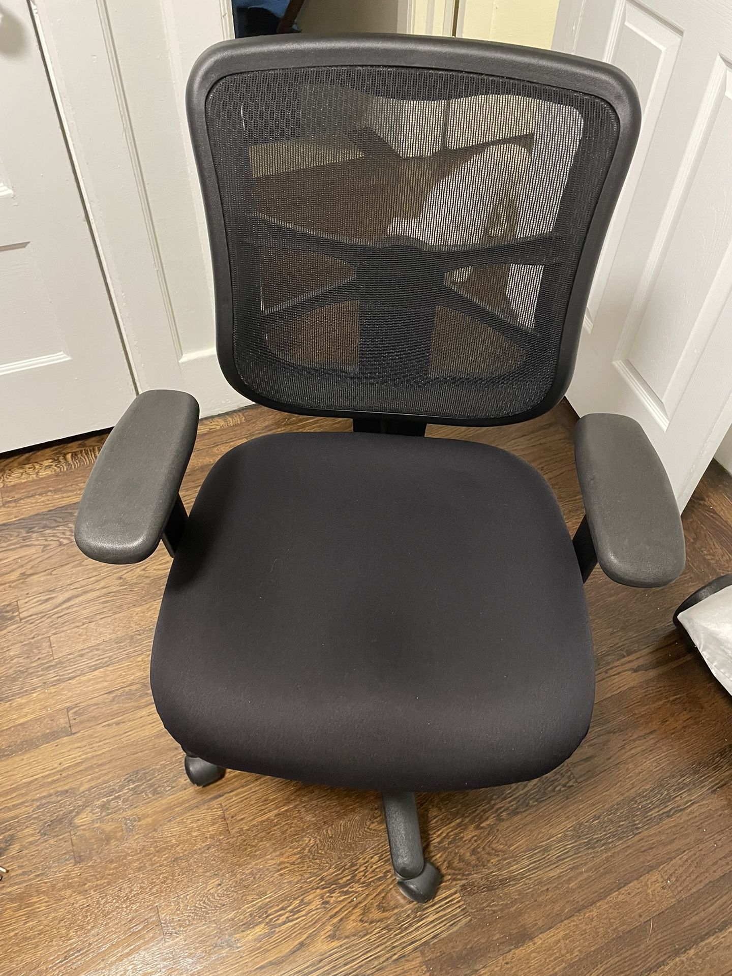 Adjustable Rolling Office Chair
