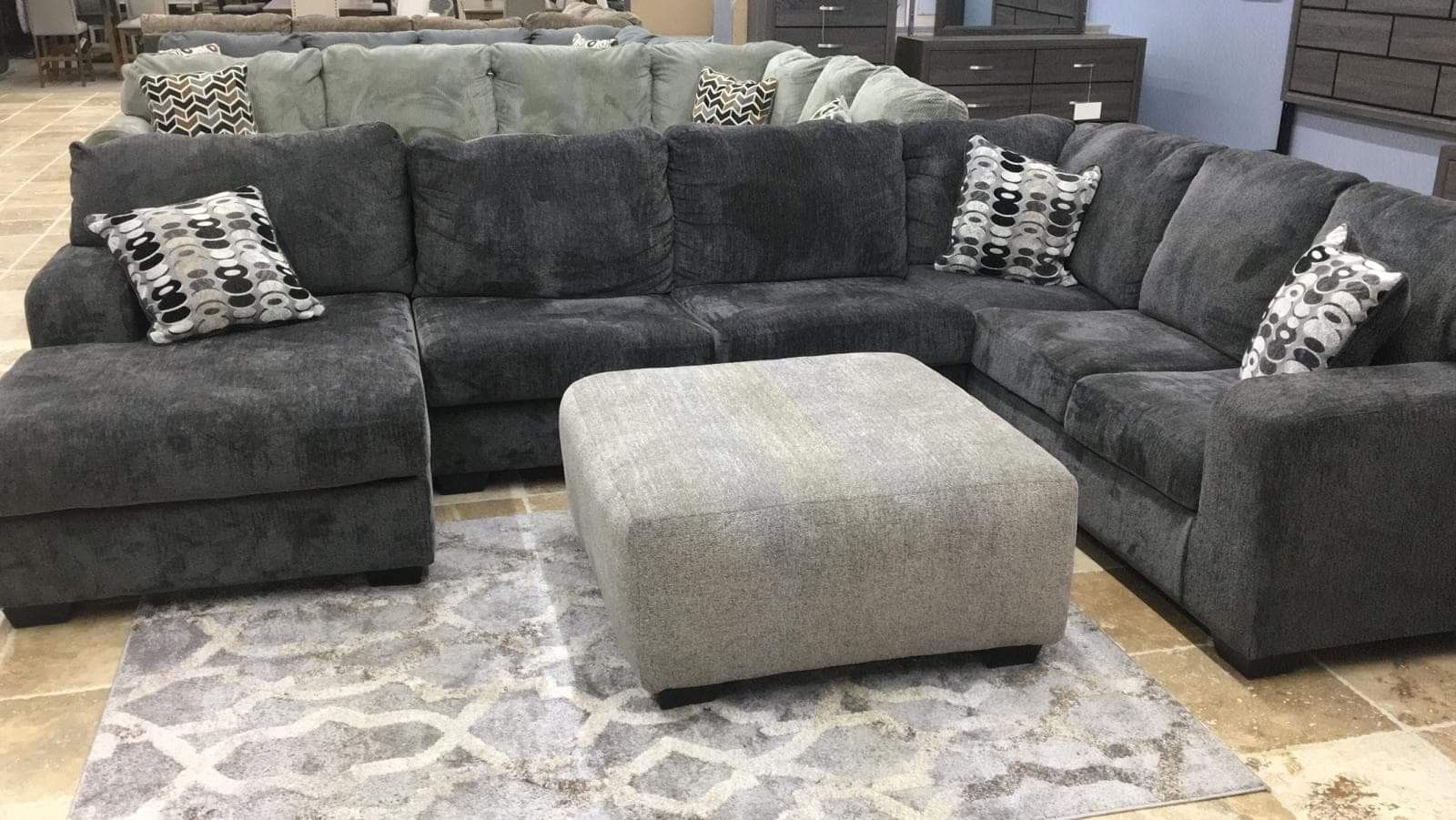 ♡NEW ASHLEY SMOKE LAF/RAF LARGE LIVING ROOM SECTIONAL, COUCH, 39 DOWN PAYMENT, FREE DELIVERY♡