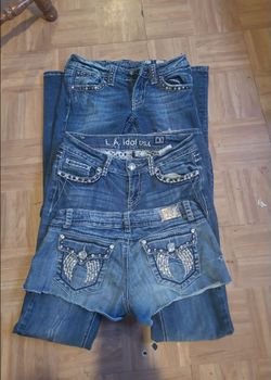 Missed jeans and a pair of shorts. Size 3