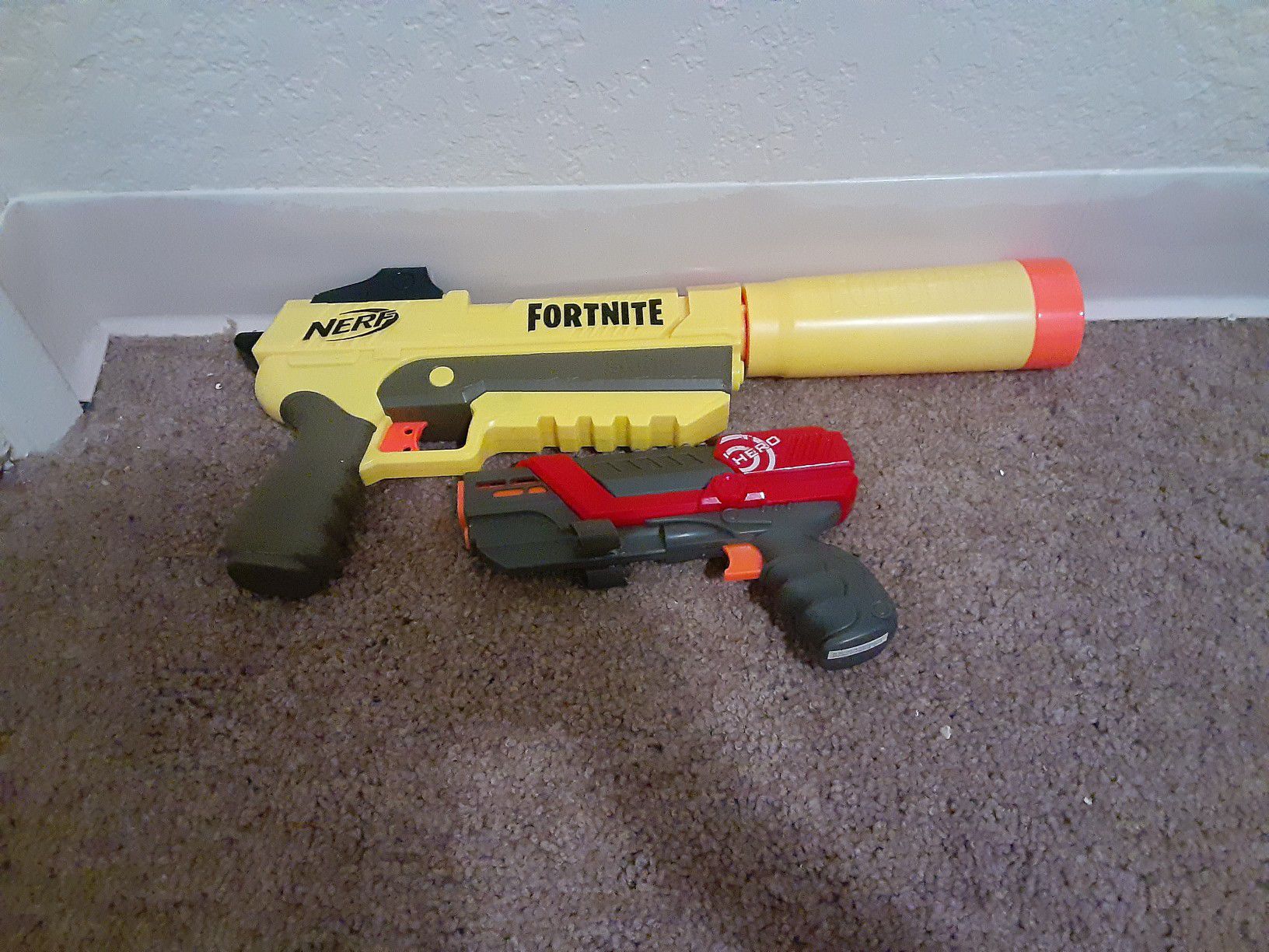 Two nerf guns good condition.