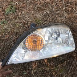Ford Focus Headlight Taillight