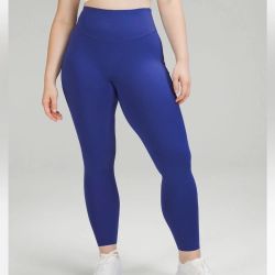 Lululemon Base Pace High-Rise Crop
