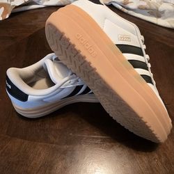 VL Court Bold Lifestyle Shoes 