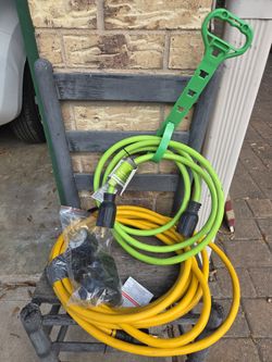 2 Generator Plugs