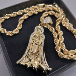 14k gold filled 6mm rope chain and pendant