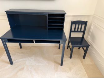 Free desk and chair kids