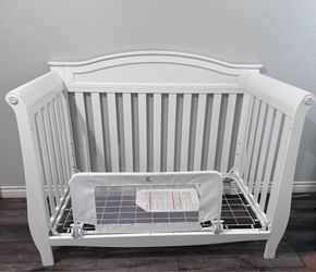 Free Crib/Toddler Bed