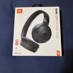 JBL Wireless Blue Tooth Headphones BRAND NEW