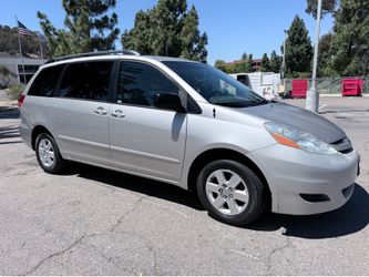 2010 Toyota Sienna