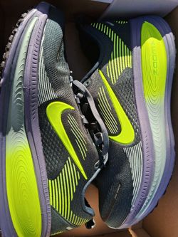 Nike Vomero 18 Authentic Extremely Confortable Walking Running Shoes