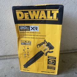 DEWALT 20V MAX XR Brushless Cordless Handheld Blower brnad now