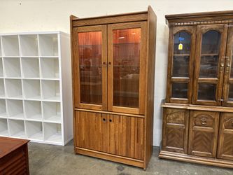 Vintage Solid Oak Illuminated Display Cabinet with Edge Grain Construction and Smoked Glass Doors