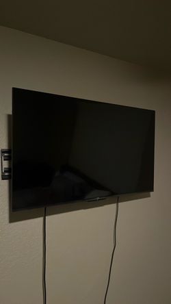 TCL Flat Screen TV