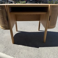 McGee And Co Desk. Great Condition!