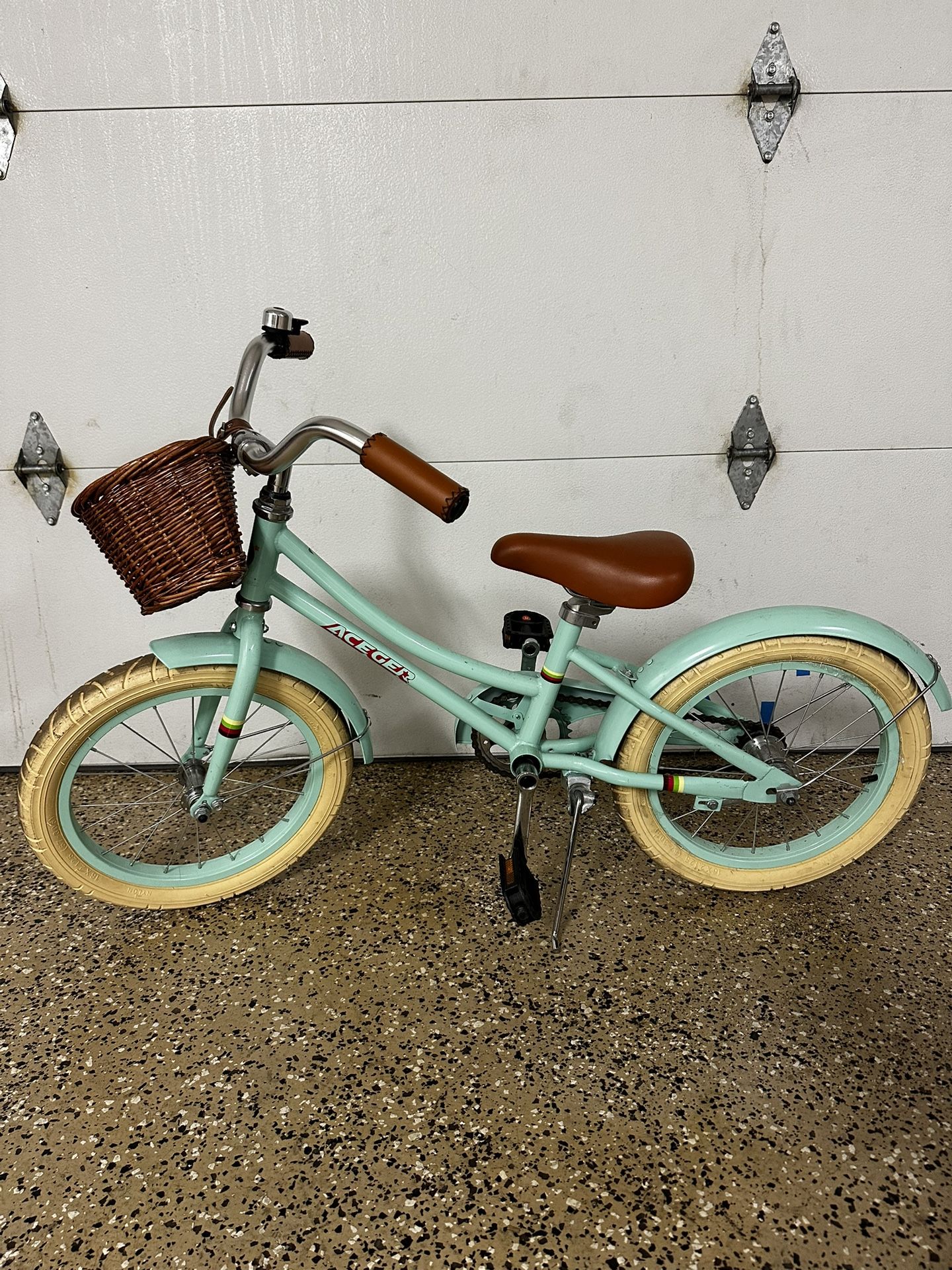 Retro Style Bike For Sale Yrs Old Yrs Old