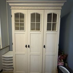 Computer Armoire 