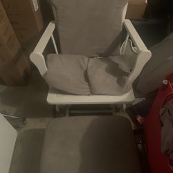 Baby Rocking Glider