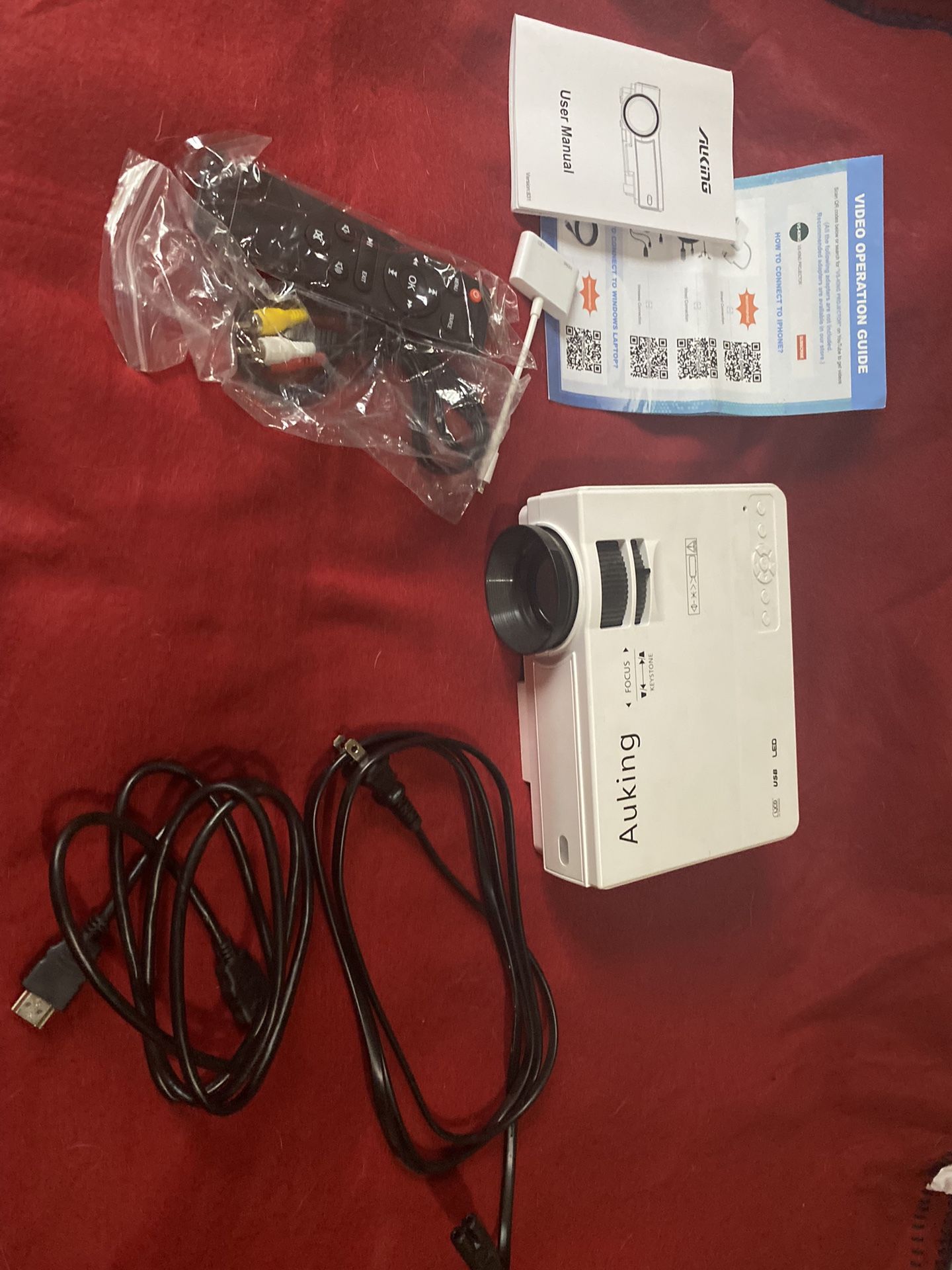 Auking Home Theater Projector 
