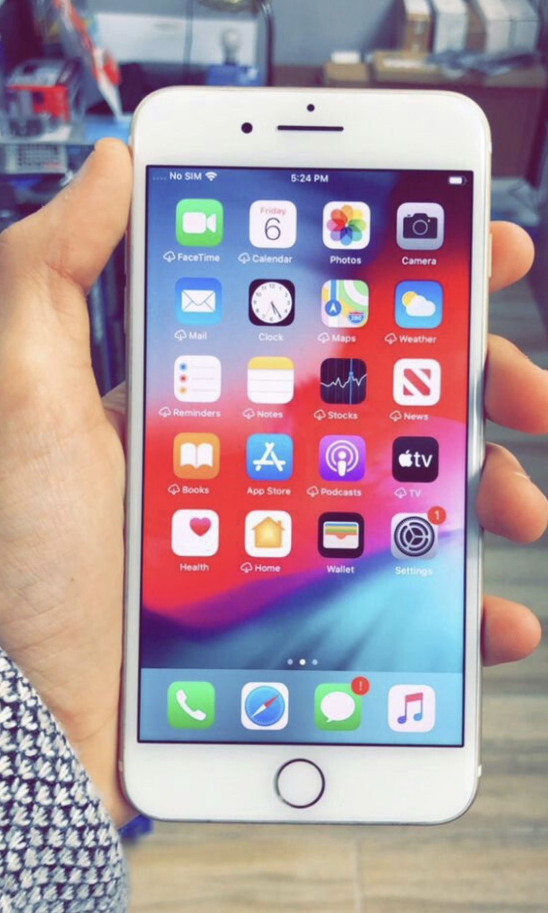 Factory unlocked apple iphone 7 plus, 128 gb store warranty