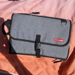 SkipHop Changing Pad
