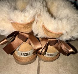 Chestnut uggs