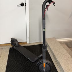 Brand New Black NAVEE V40 Electric Scooter