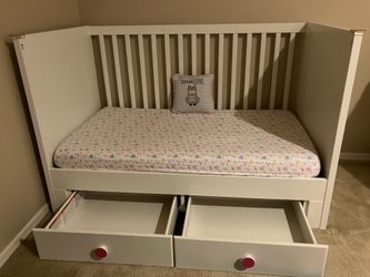 Baby/Toddler Bed