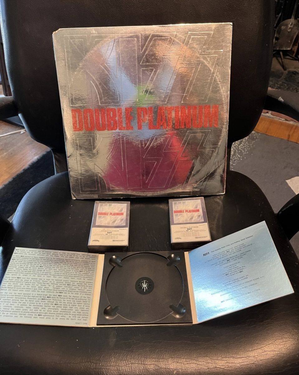 Kiss Double Platinum Collection