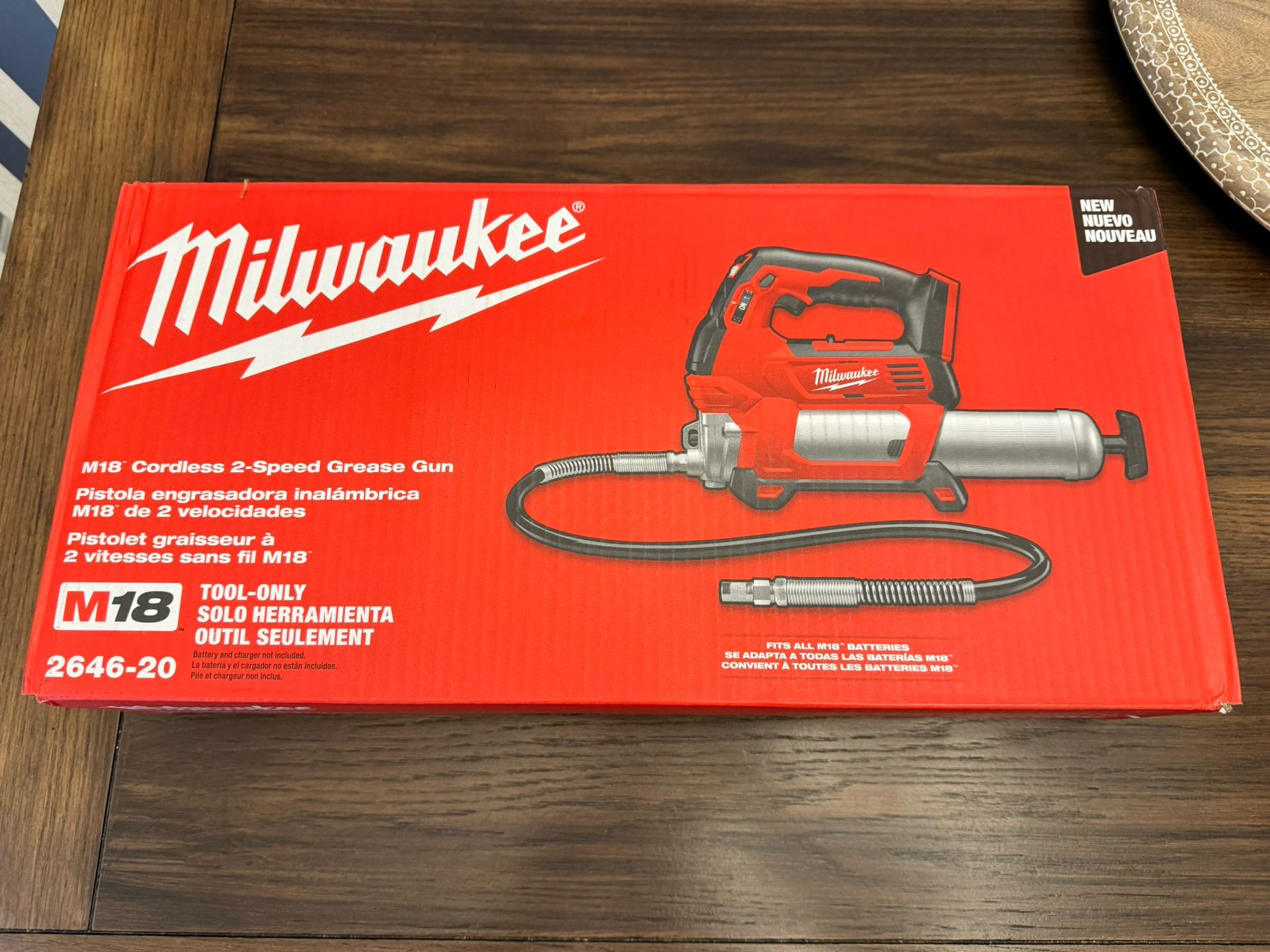 Milwaukee M18 2-Speed Grease Gun (Tool Only) – Brand New, Sealed