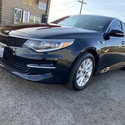 2018 KIA Optima