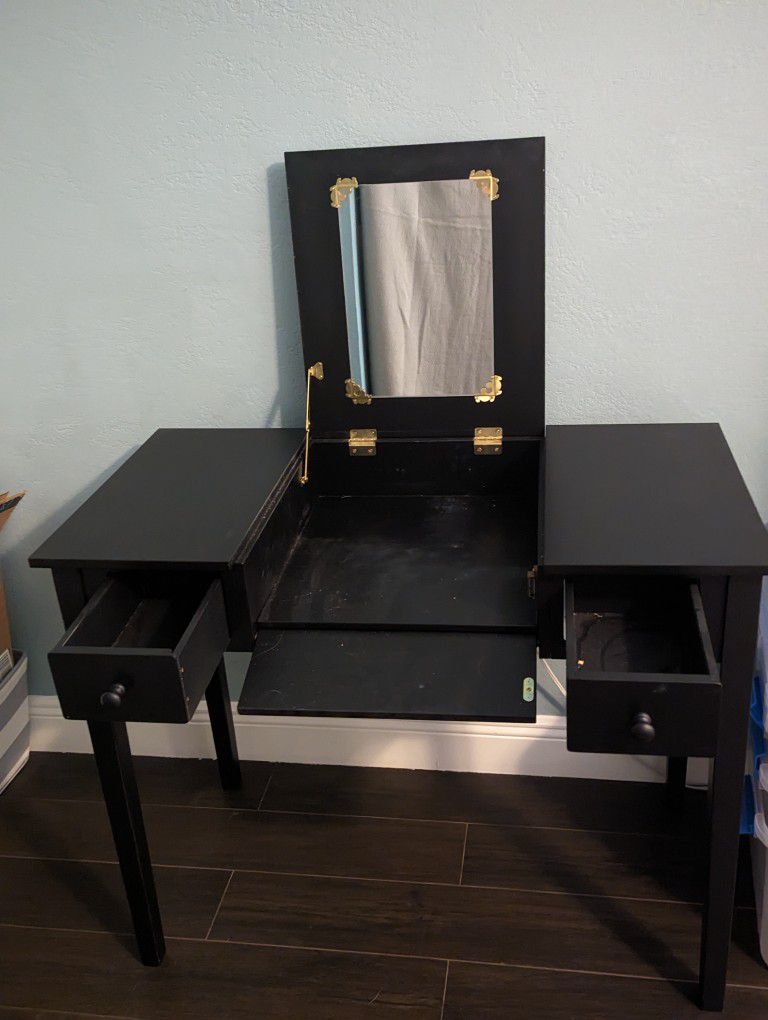 Vanity Desk With Mirror And Stool (Not Pictured)