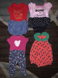 Baby girl clothes size 0-3 months