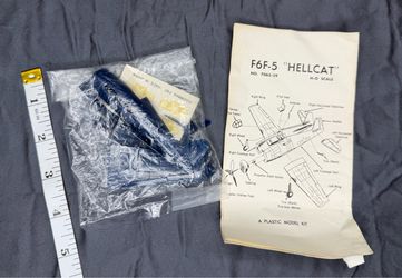 UPC F6F-5 Hellcat 1:100 HO Scale Model Kit No. 7063-29 Japan Unbuilt