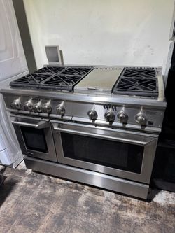 48”GE DUAL FUEL WITH GRIDDLE