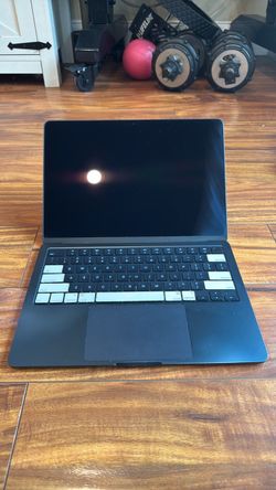 Apple MacBook Laptop Midnight